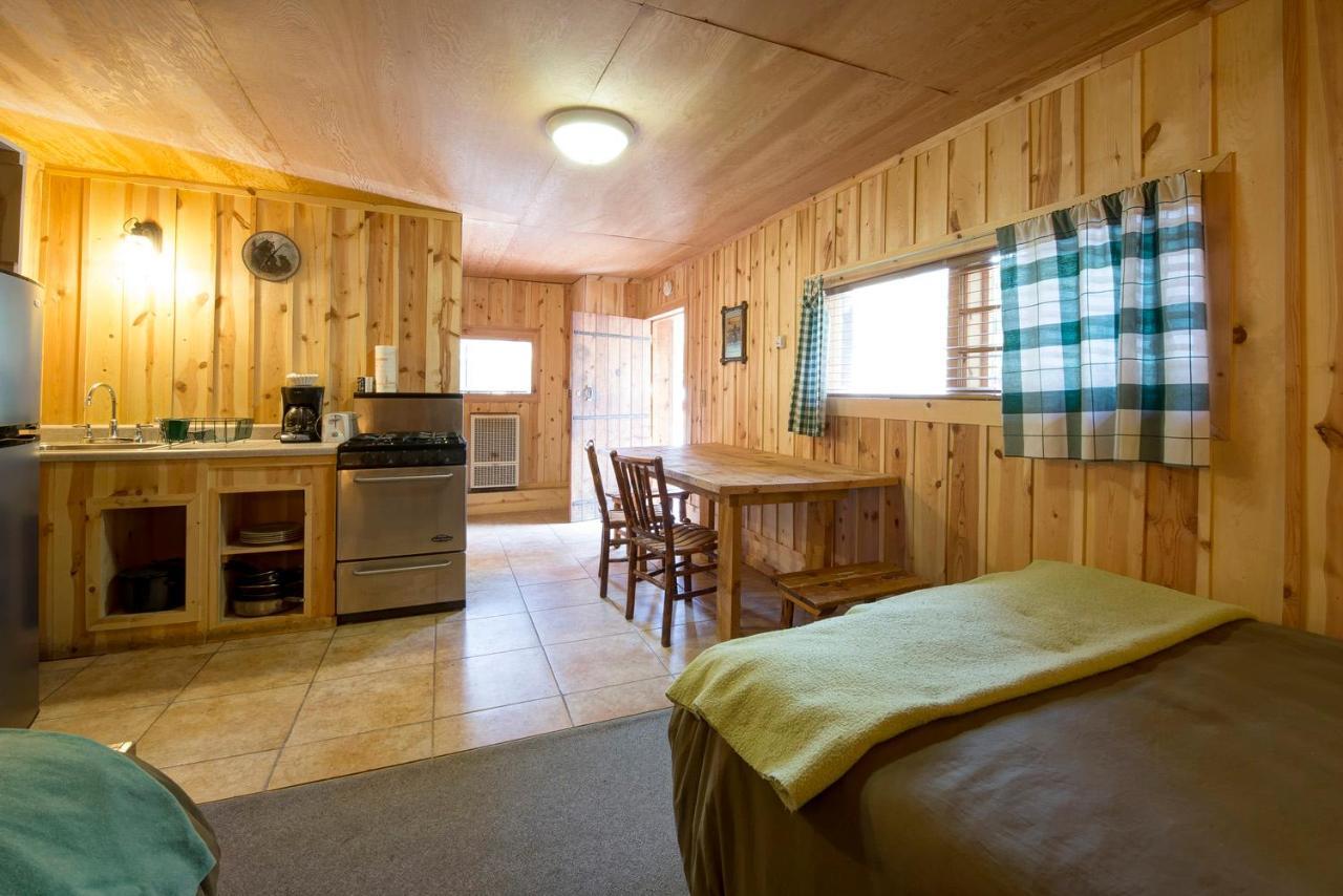Silver Gate Lodging Cooke City Extérieur photo
