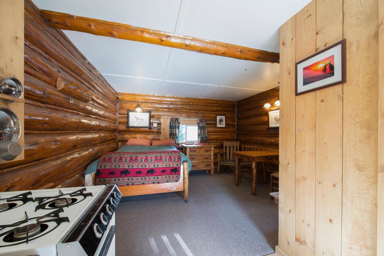Silver Gate Lodging Cooke City Extérieur photo